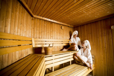 Laissez-vous offrir un moment de détente avec une séance de sauna